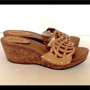 Natural tan color real leather sandals light wedges laser cut design Eu 40 US 10